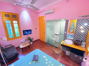 May - PINK ROOM - Phone 09756-59323